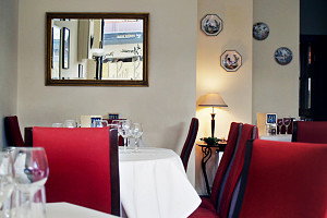 Le Petit Bourgeois - Pubs Melbourne 0