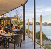 Lakes Resort Hotel - Pubs Melbourne