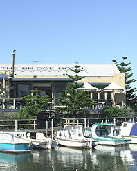Doyles Bridge Hotel - Pubs Melbourne 1