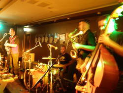 Brannigans Tavern - Pubs Melbourne 1