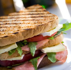 Hotel Indooroopilly - Pubs Melbourne 1
