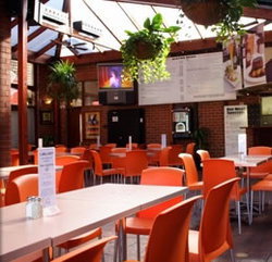 Coopers Alehouse At The Earl - Pubs Melbourne 3