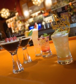 Crown And Sceptre Hotel - Pubs Melbourne 2