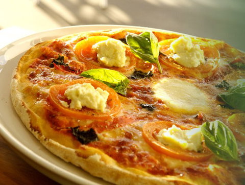 Olivo Woodfired Pizza & Pasta - Pubs Melbourne 3