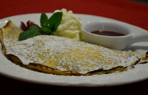 Des Alpes Swiss Restaurant - Pubs Melbourne 2