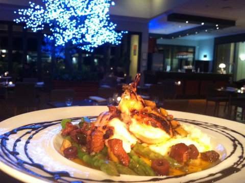 Shangri-La Gardens - Pubs Melbourne 2