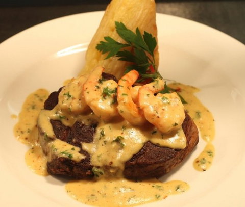 Garlic Clove Restaurant - Pubs Melbourne 0