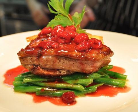 Garlic Clove Restaurant - Pubs Melbourne 5