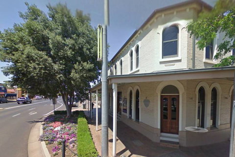 Fresco Bar & Grill - Pubs Melbourne 0