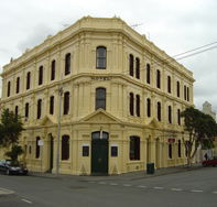 Railway Hotel - Pubs Melbourne