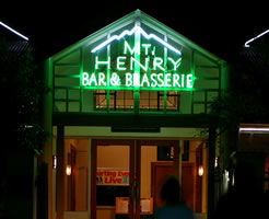 Mt Henry Tavern - Pubs Melbourne 0