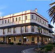 The Grand Hotel - Kiama - Pubs Melbourne