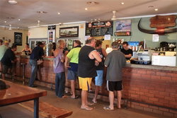 Humpty Doo Hotel - Pubs Melbourne 3