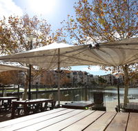 The Royal On The Waterfront - Pubs Melbourne