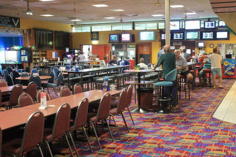 Tracy Village Social And Sports Club - Pubs Melbourne 5