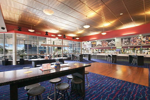 The Palmerston Sports Club Inc - Pubs Melbourne 2