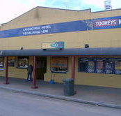 The Lake George Hotel - Pubs Melbourne