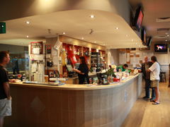 Oaks Hotel - Pubs Melbourne 0