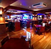 Rattle n Hum Port Douglas - Pubs Melbourne