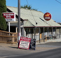 Old Hepburn Hotel - Pubs Melbourne