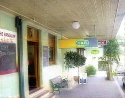 Bangalow Hotel - Pubs Melbourne 2