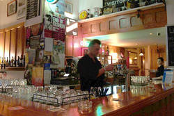 Richmond Club Hotel - Pubs Melbourne 3