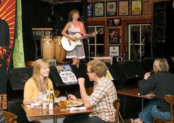 Settlers Tavern - Pubs Melbourne 3