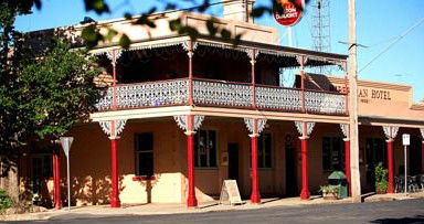 Hibernian Hotel Beechworth - Pubs Melbourne 1