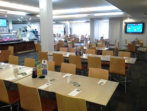 Cairns RSL Social Club Ltd - Pubs Melbourne 6