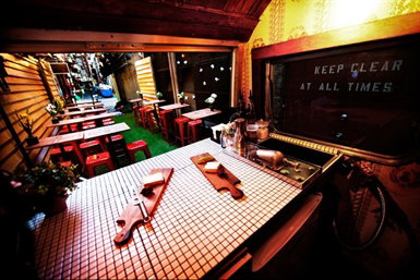Chuckle Park - Pubs Melbourne 0