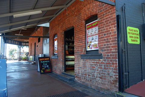 Grand Hotel - Pubs Melbourne 1