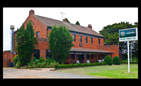 Sutton Forest Inn - Pubs Melbourne 4