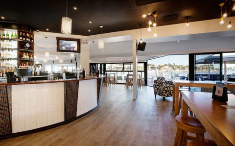 Wharf Tavern - Pubs Melbourne 1