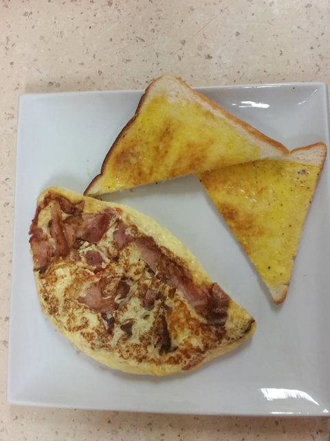 Glendon Street Cafe - Pubs Melbourne 1