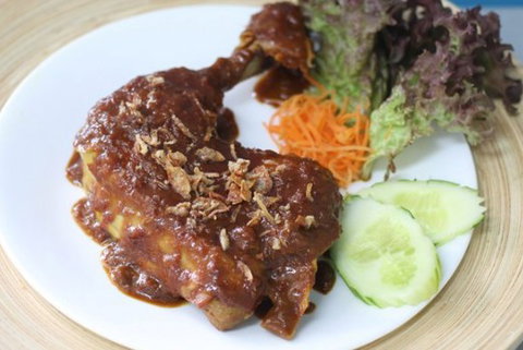 Betawi Indonesian Restaurant - Pubs Melbourne 3