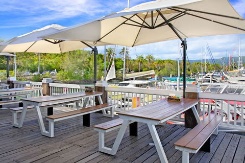 Hemingway's Brewery Port Douglas - Pubs Melbourne 0