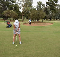 Howlong Golden Shoe Nine Hole Golf Tournament - Pubs Melbourne