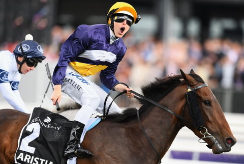 Melbourne Cup Carnival - Pubs Melbourne 2
