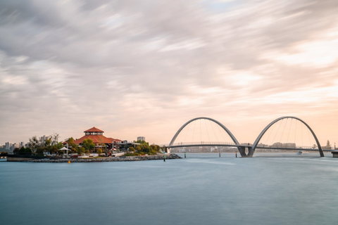 Smartphone Photography Course - Perth - Pubs Melbourne 0