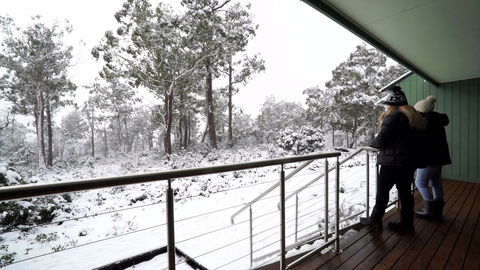 Christmas In July At Cradle Mountain Hotel 2020 - Pubs Melbourne 1