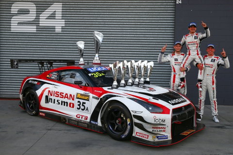 Liqui-Moly Bathurst 12 Hour - Pubs Melbourne 1