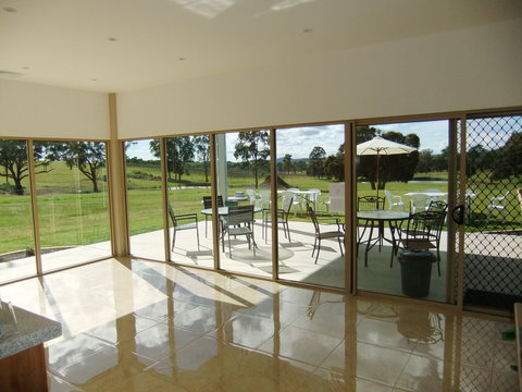 Razorback Ridge Wines Open Weekends - Pubs Melbourne 2