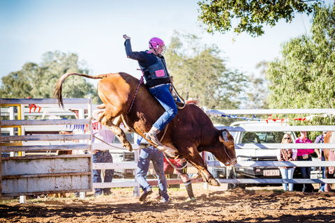 Theodore Bulls 'n' Barrels Bonanza - Pubs Melbourne 0