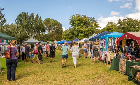 Biloela Markets In The Park - Pubs Melbourne 0
