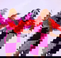 Swinging 60's Show  The Retro Girls - Pubs Melbourne