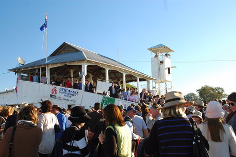 Talmoi Picnic Races - Pubs Melbourne 0