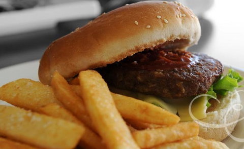 Rail's Restaurant - Pubs Melbourne 3