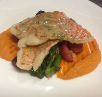 Basils Seafood Restaurant - Pubs Melbourne