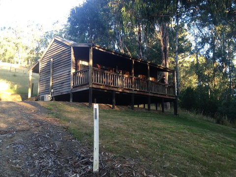 The Outpost Retreat - Pubs Melbourne 0