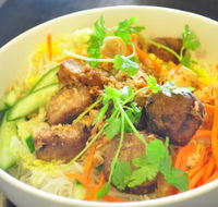 Tan Truc Giang Restaurant - Pubs Melbourne